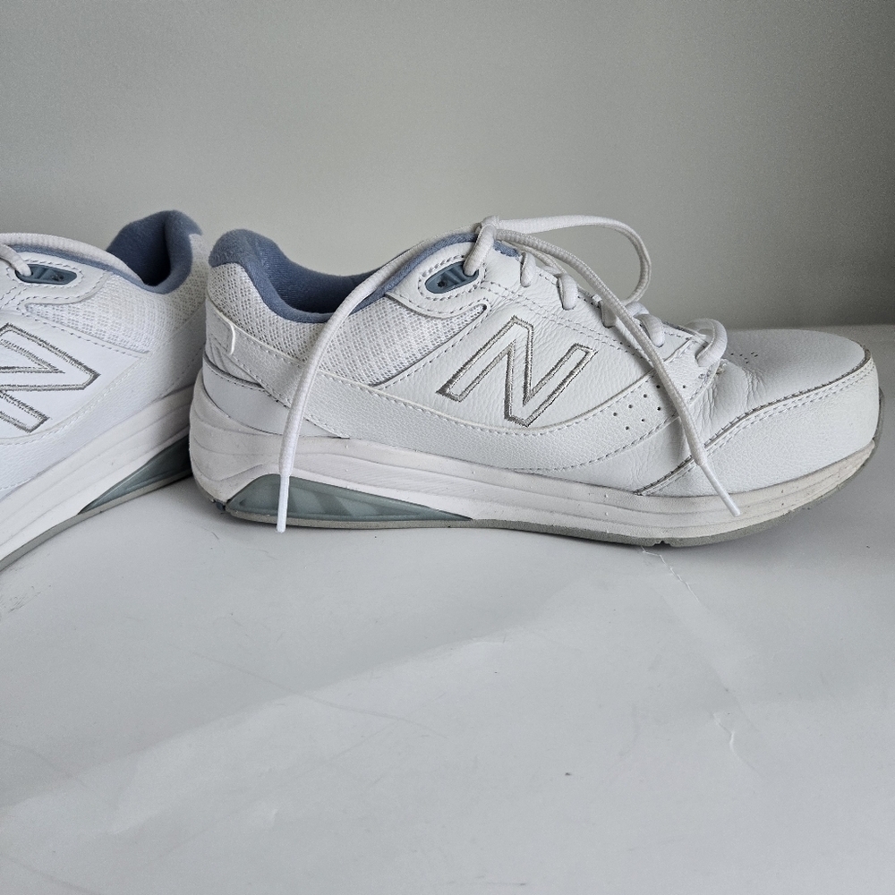 New Balance White Leather Walking Sneakers 2E WW928WB3 Size 6 - Picture 8 of 9